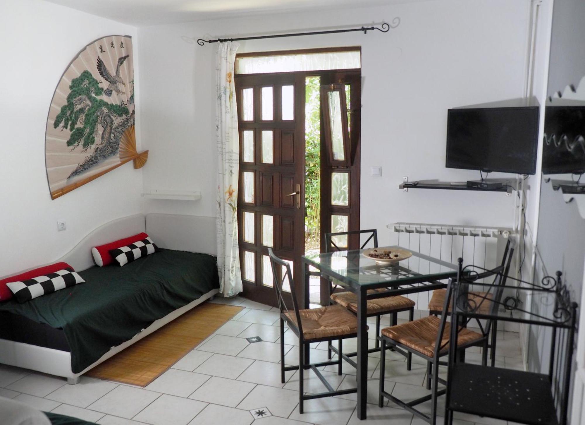 Dea Apartment *